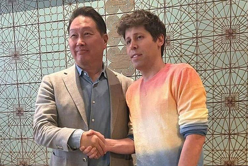 샘 올트먼 오픈AI CEO와 최태원 SK 회장. 사진=최태원 회장 SNS