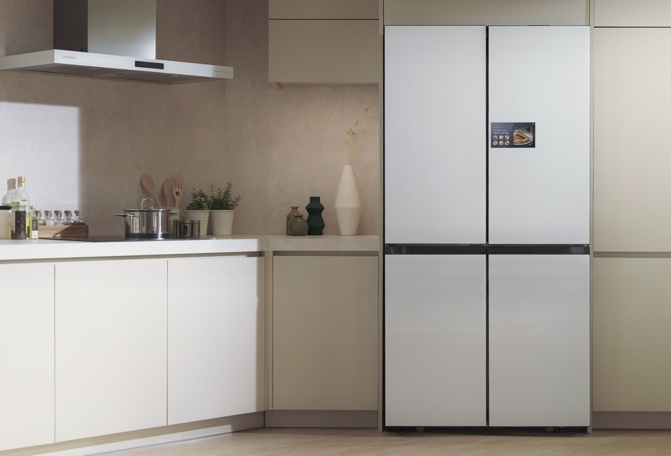 제미나이가 들어간 냉장고.