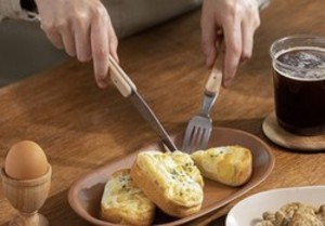 이디야 길거리 간식 4종 잘 팔린다... 배달 매출 30% 늘어 - 뉴스 썸네일 이미지